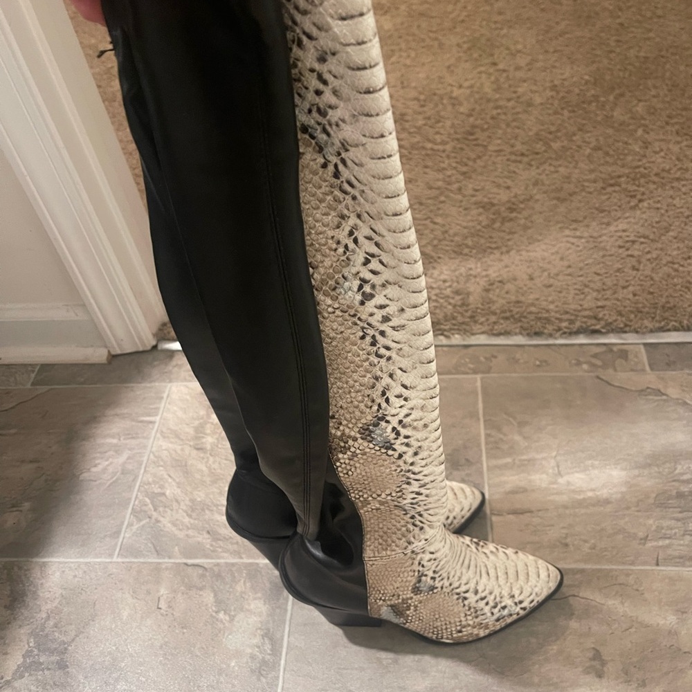 Report Snakeskin and Black Knee-High Boots